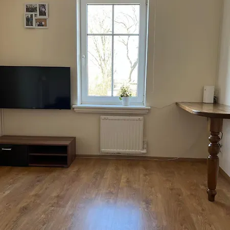 Small Apartman